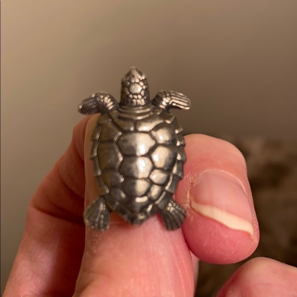 Danforth Pewter 1993 Turtle Scatter Lapel Pin Signed Vintage Unisex - Picture 7 of 11